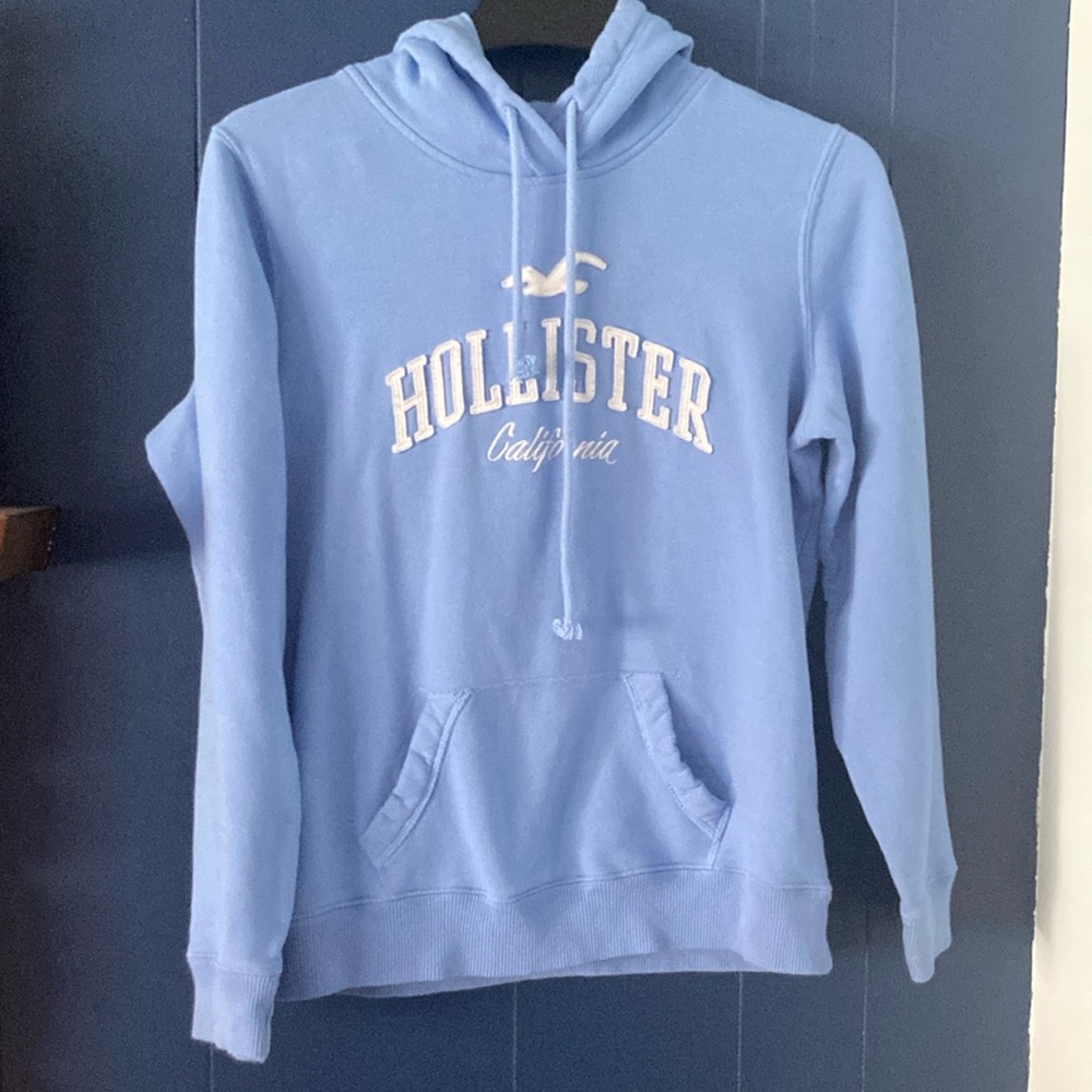 Lightly used Hollister hooded sweatshirt